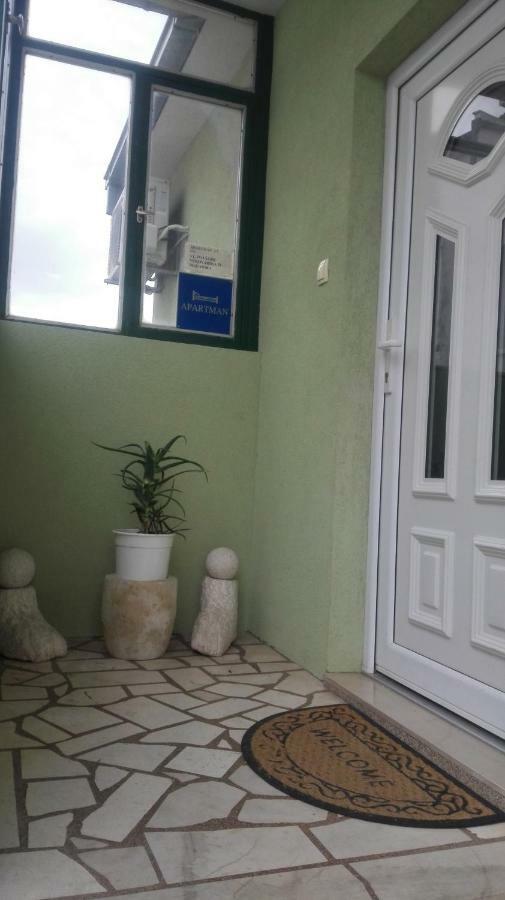 Apartmani Sabic A2 Plus1 Макарська Екстер'єр фото